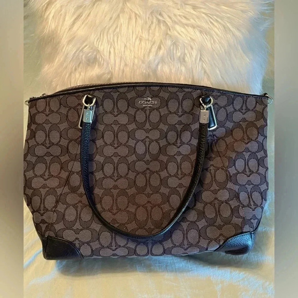 Coach Signature tote - Picture 1 of 9